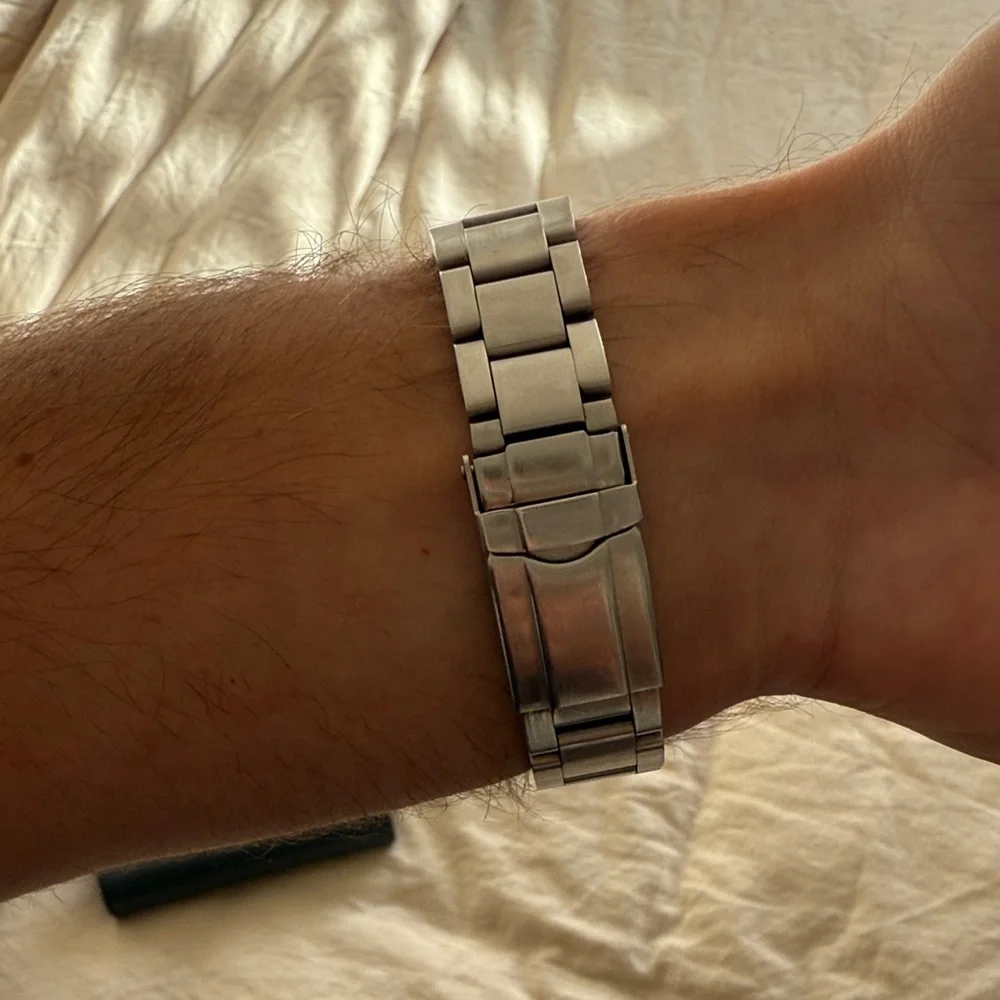 Vague Watch Co. - Men's Stainless Steel Diver Watch - Black Dial - Gray Bezel